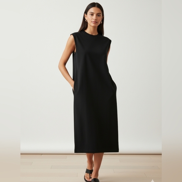 Aritzia Dresses & Skirts - ARITZIA BABATON BLACK DRESS SIZE SMALL